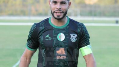 Photo of لاعب النادي الرياضي القسنطيني بلايلي: “فضلت الاستقرار وما عندي ما نخير على العميد”