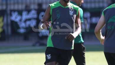 Photo of لاعب النادي الرياضي القسنطيني بن شاعة: “السنافر أبهروني ولم أكن لأسجل لولا مساعدة زملائي”