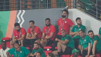 Photo of ليفربول: صلاح سيعود إلى انجلترا الأربعاء لبدء برنامج تأهيلي